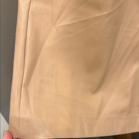 Hyacinth House taupe Midi Pencil Skirt with Front Slit Small (Flawed Gem) - Picture 8 of 9